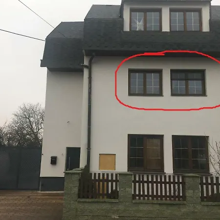 Apartment Dubnica-Prejta 2 Dubnica nad Váhom Esterno foto